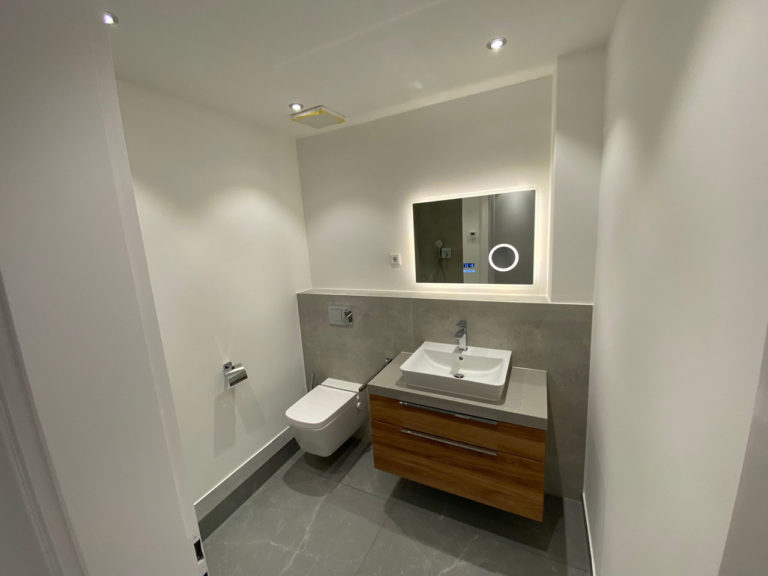 Wasserfeste Wandverkleidung Bad